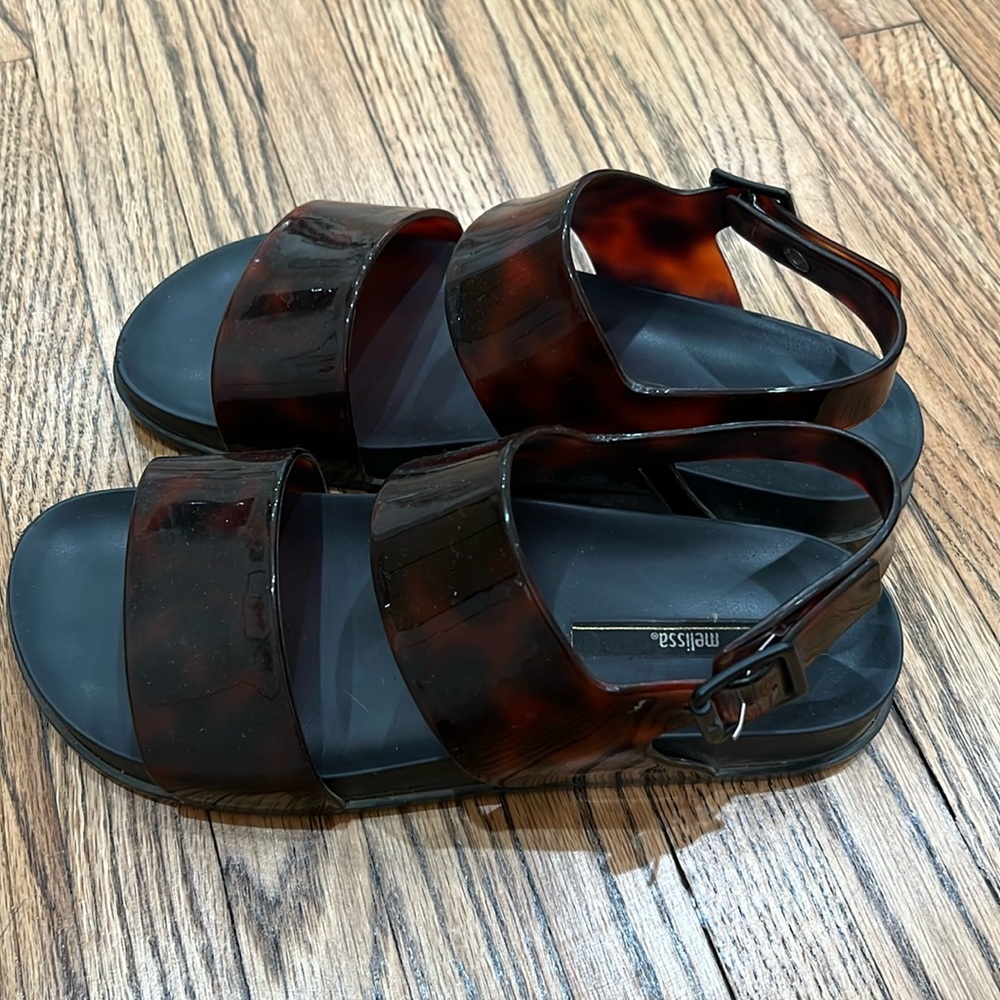 jelly sandals